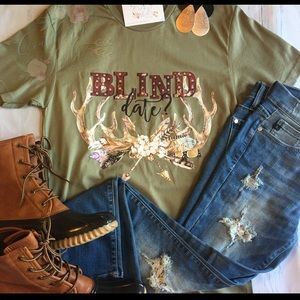 NWOT Blind Date Tee - Wild Horse Western Boutique